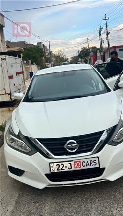 نيسان ألتيما